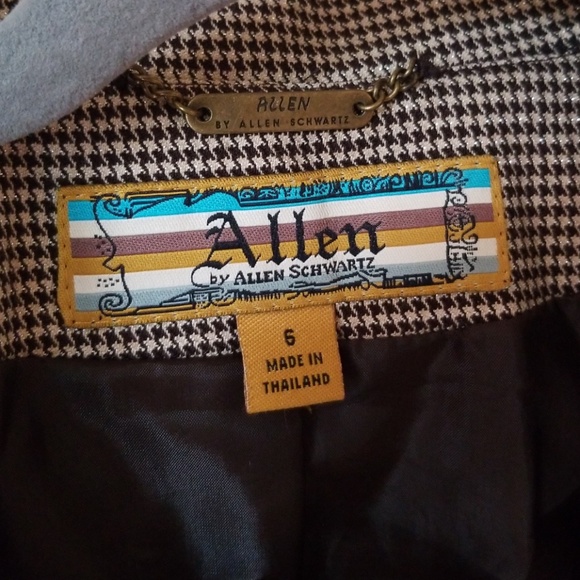 Cute blazer - Picture 2 of 6